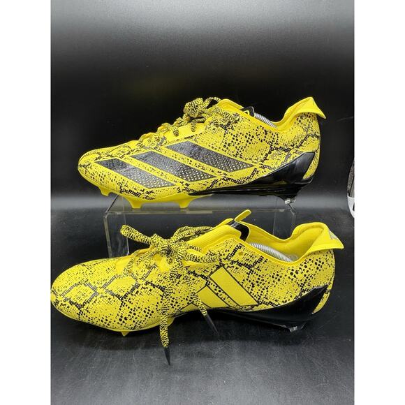 Athletic_Shoes